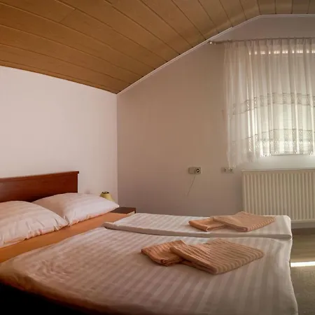Apartment Pavlesic Slunj Exterior photo